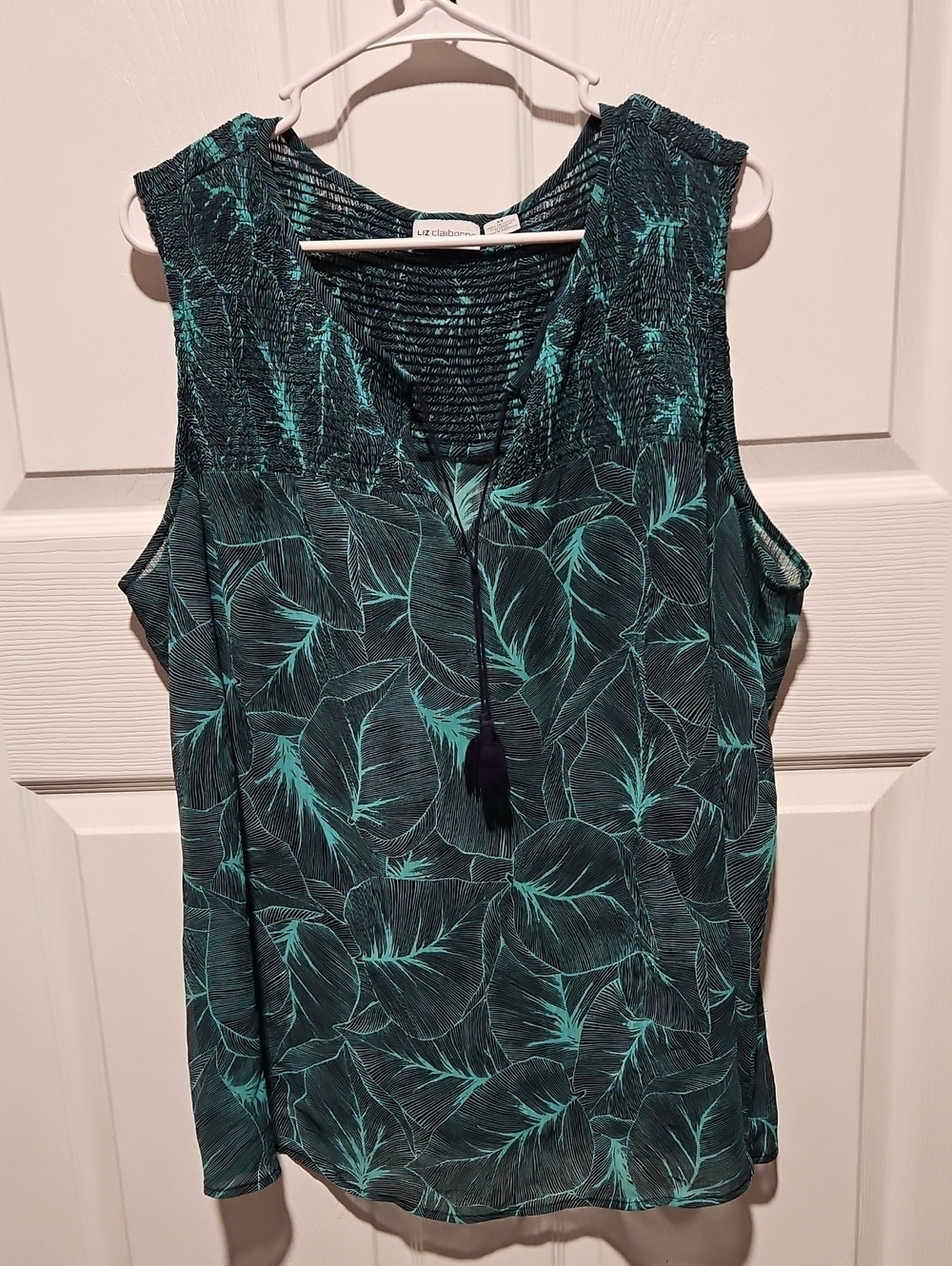 Liz Claiborne Teal and Black Ruched Knit Top